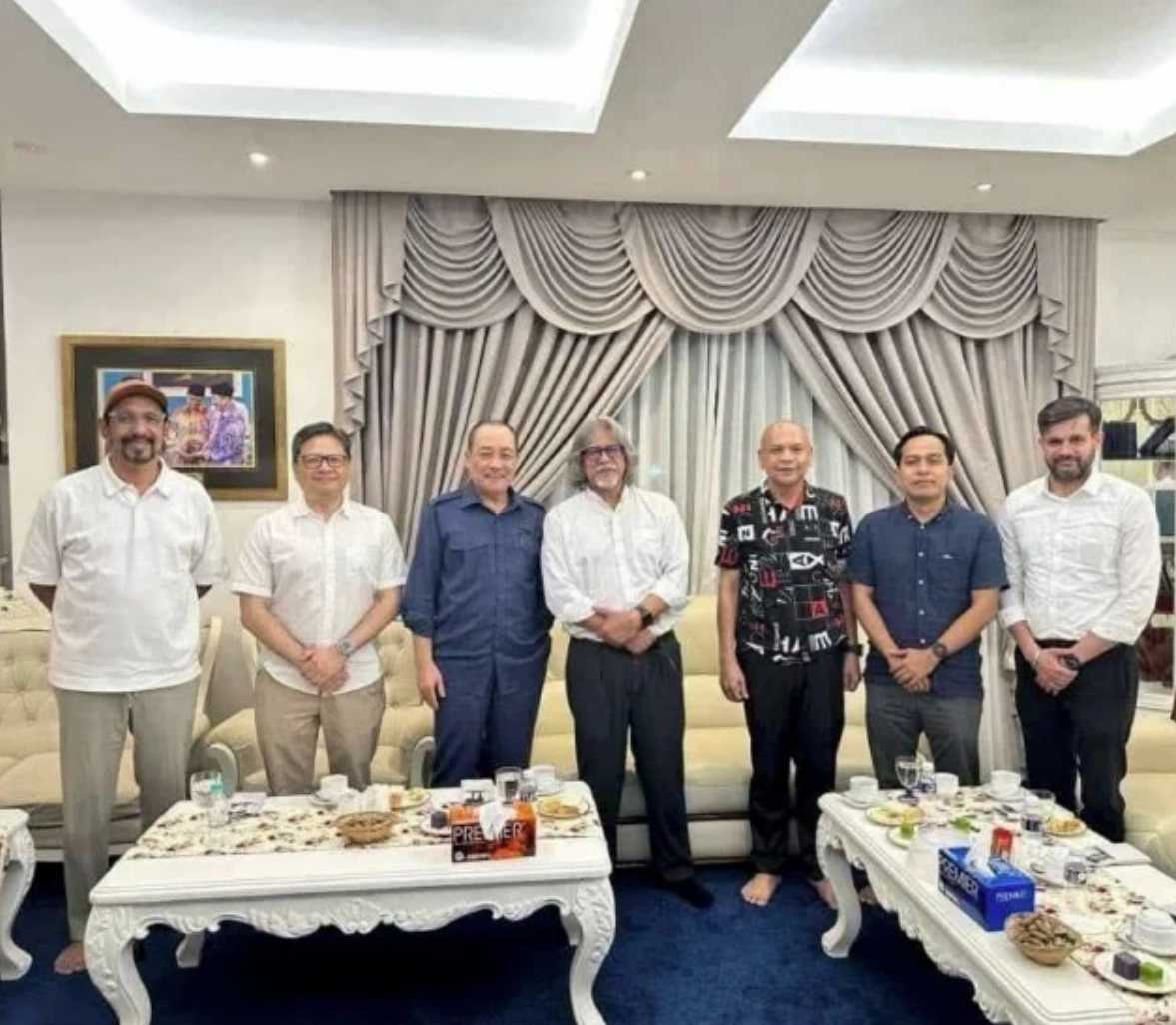 " tanpa takut & pilih Kasih.." Tular Pula Gambar Peguam Zara & Peguam suspek dirumah ketua Menteri Sabah..? Rupanya Ini penjelasan Peguam ... 2 PM174497