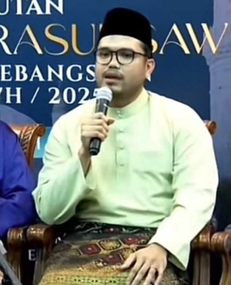 Khairul Aming