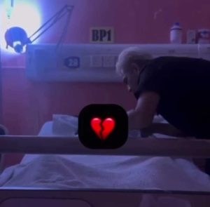 Detik-Detik Memilukan Di Sisi Pusara, Zul Huzaimy Lafazkan Talkin Buat Ibu Tercinta – “Tak Semua Anak Lelaki Diberi Kekuatan…”