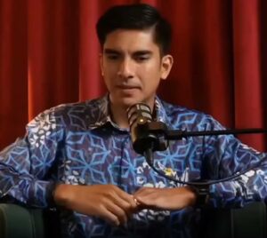“Bella CEO Yang Menyamar?” Syed Saddiq Dedah Gaji Tunang, Satu Malam Nyanyi Lagi Mahal Dari Gaji Sebulan YB!
