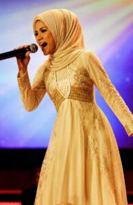 “Dulu Masa Jadi Artis Tak Kaya Pun…” Netizen Terkedu Tengok Rumah Mewah Mila Jirin, Rupanya Pendapatan Syarikat Cecah RM50 Juta Setahun!