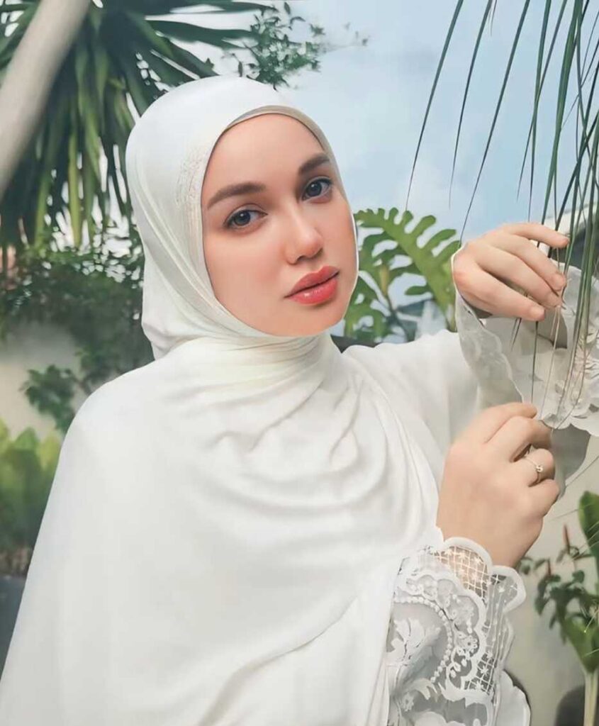 Puteri Sarah
