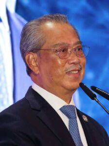 “Kun Fayakun, Maka Jadilah Saya PM…” Cerita Sebenar Muhyiddin Macam Mana Beliau Naik Teraju Negara