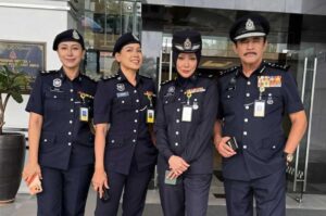 Menangis Merayu Sampai Bagi Macam-Macam Alasan! Ini Jawapan ‘Makan Dalam’ Yusof Haslam Lepas Gugurkan Pelakon Gerak Khas 2.0