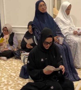 Erma Fatima, Datin Seri Umie Aida anjur majlis mengenang Tun Hasmah, ramai anak seni hadir beri penghormatan